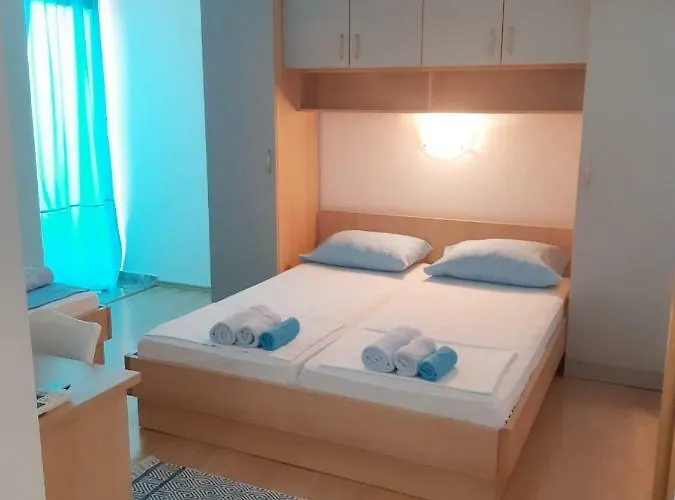 Star 3* Drvenik (Split-Dalmatia)